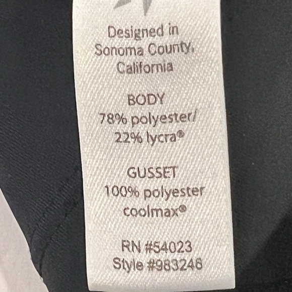 Athleta Cross It Shorts Compression Size Small Black Bike Shorts - Picture 9 of 10